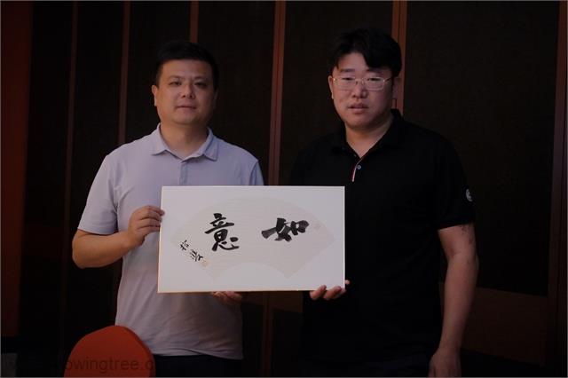 奥莱2.jpg 奥莱2.jpg