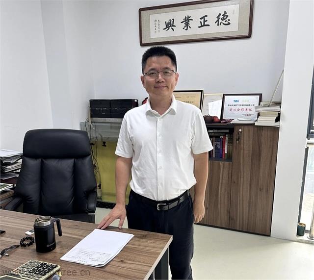 韦水明.jpg
