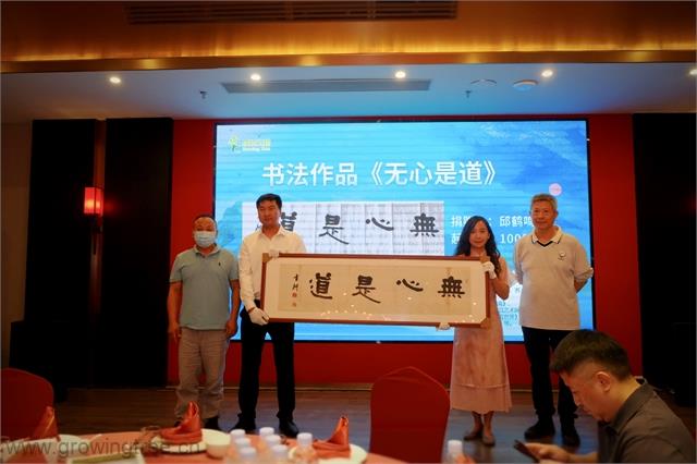 奥莱1.jpg 奥莱1.jpg