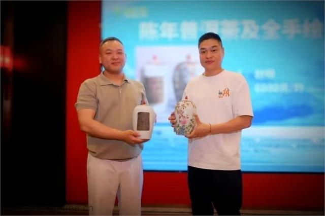 奥莱2.jpg 奥莱2.jpg