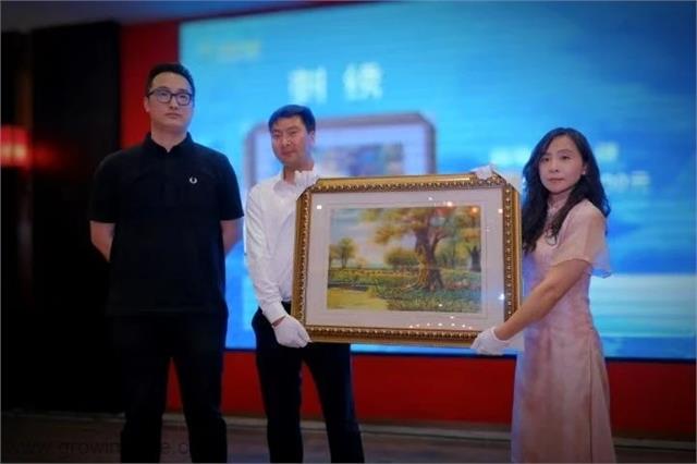 奥莱1.jpg 奥莱1.jpg
