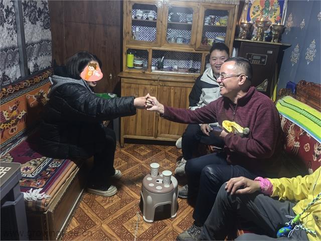 桑登.jpg 桑登.jpg